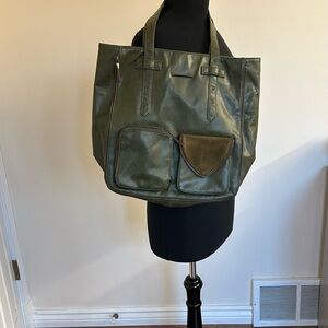 Matt&Nat green vegan leather, handbag